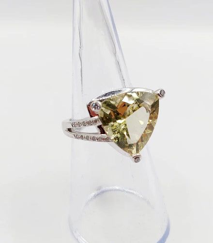 Bague 50 Mauboussin - Bague « Mes couleurs à toi » en or blanc citrine et diamants 58 Facettes A06276