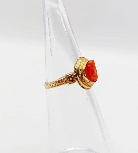Bague 44 Bague camée corail en or rose 18k (vers 1900) 58 Facettes A06370