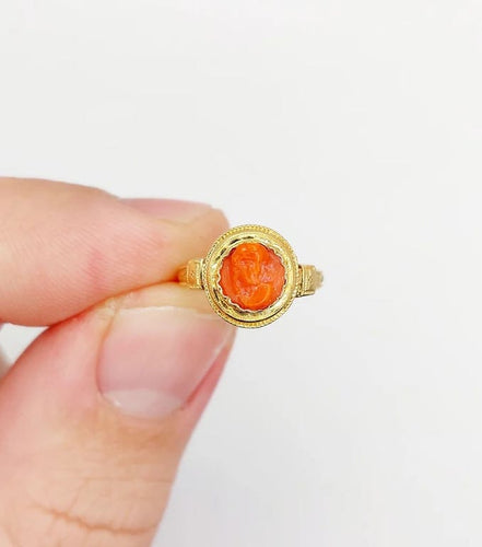 Bague 44 Bague camée corail en or rose 18k (vers 1900) 58 Facettes A06370