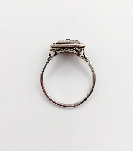 Bague 51 Bague marquise Art déco en or blanc 18k, diamants et saphirs calibrés 58 Facettes A06165