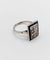 Bague 51 Bague marquise Art déco en or blanc 18k, diamants et saphirs calibrés 58 Facettes A06165