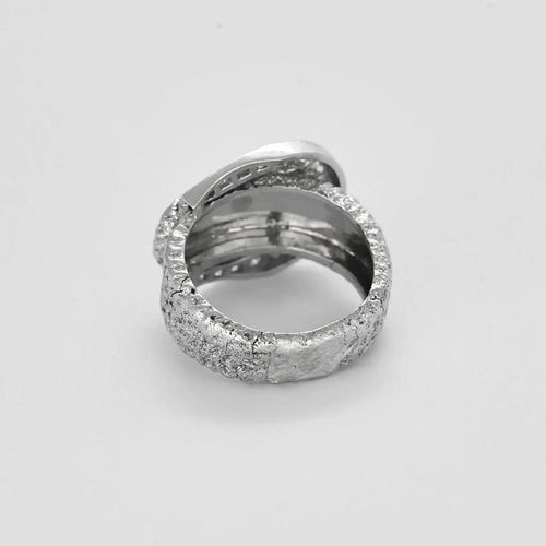 Bague 46 Bague ceinture en or blanc 750 pavée de 15 diamants 58 Facettes LP1476/