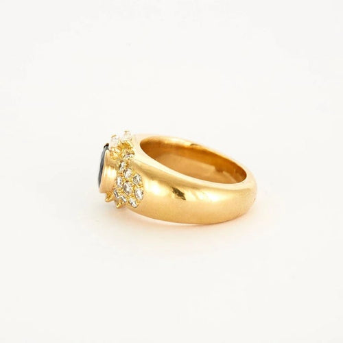 Bague 56 Bague en or jaune 750 sertie d’un saphir et diamants 58 Facettes LP457/10