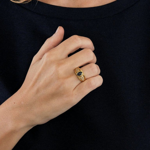 Bague 55 Bague en or jaune 750 sertie d’un saphir et de diamants 58 Facettes LP541/10