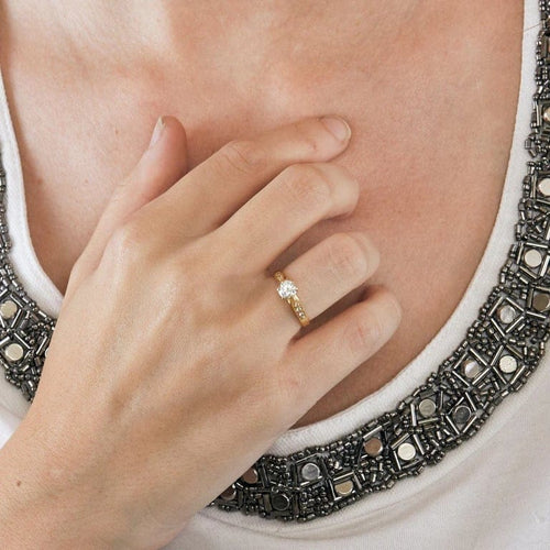 Bague 50 Bague solitaire en or jaune 18 carats et diamants 58 Facettes LP373/13