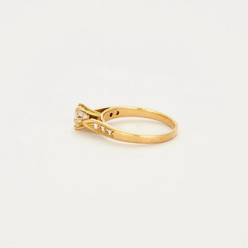 Bague 50 Bague solitaire en or jaune 18 carats et diamants 58 Facettes LP373/13