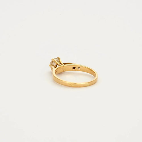 Bague 50 Bague solitaire en or jaune 18 carats et diamants 58 Facettes LP373/13