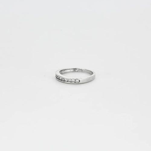 Bague 47 Alliance en or blanc 750 sertie de diamants 58 Facettes LP596/10