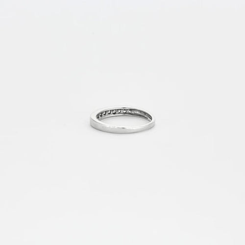 Bague 47 Alliance en or blanc 750 sertie de diamants 58 Facettes LP596/10