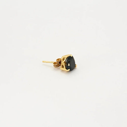Boucles d'oreilles Boucles d'oreilles puces en or jaune 750 avec saphirs cœur 58 Facettes LP971/15