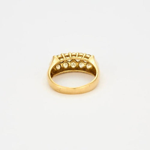 Bague 52 Bague jonc en or jaune 18K sertie de diamants 58 Facettes LP961/13