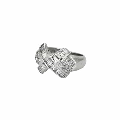 Bague 49.5 Bague jonc en or blanc sertie de diamants 58 Facettes LP962/13