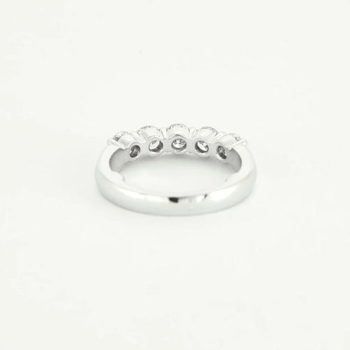Bague 50.5 Bague rivière en or blanc 750 sertie de diamants 58 Facettes LP1061/12