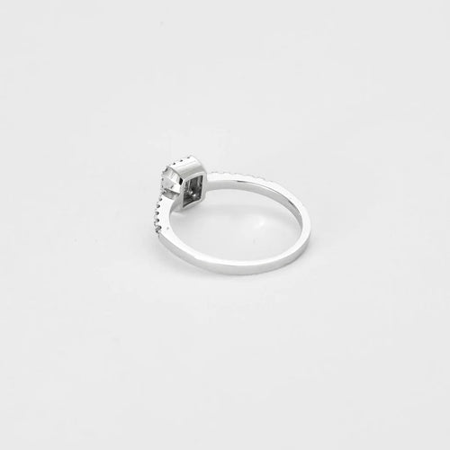 Bague 54 Bague solitaire en or blanc 750 sertie de diamants 58 Facettes LP1110/13