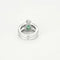 Bague 47 Esmeralda - Bague en or blanc 750, diamants et émeraude 58 Facettes LP1161