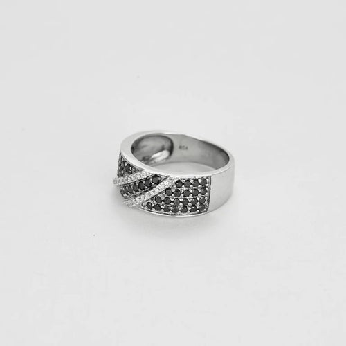 Bague 51.5 Bague bandeau en or blanc sertie de diamants noirs 58 Facettes LP1149