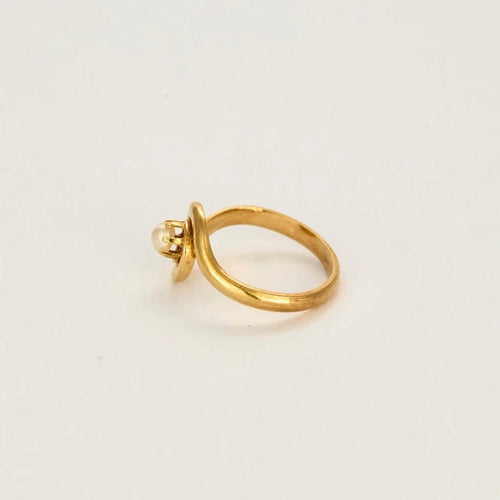 Bague 53.5 Bague Tourbillon - Bague jonc ondulé en or jaune 750 avec perle 58 Facettes LP1258/BET