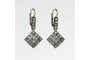 Boucles d'oreilles Boucles d'oreilles anciennes en or jaune 18 carats et diamants 58 Facettes 9711