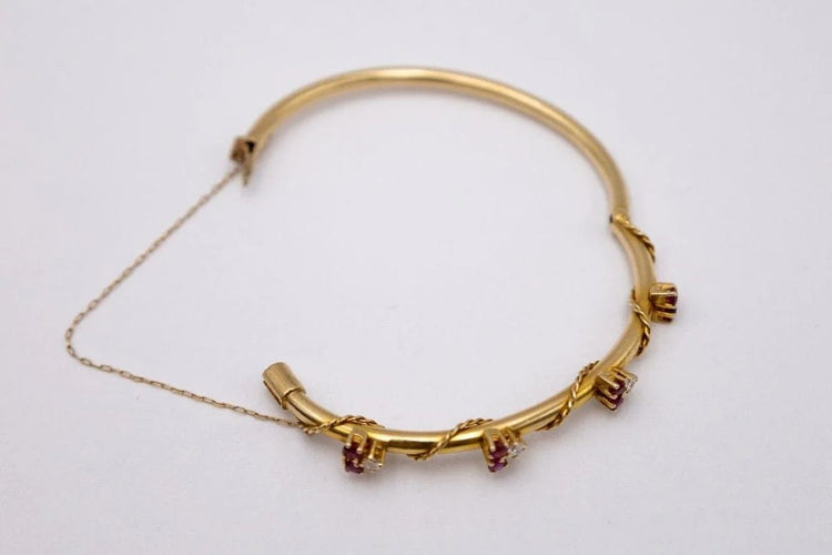 Bracelet Bracelet Art nouveau rigide en or jaune 14 carats, rubis et diamants 58 Facettes 10569