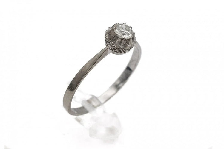 Bague 66 Bague ancienne française en or blanc et diamant 58 Facettes 9366V