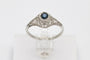 Bague 54 Bague en or blanc 750 avec saphir bleu, milieu du XXe siècle 58 Facettes TP10