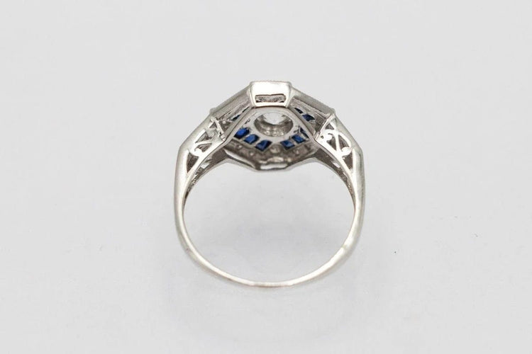 Bague 53 Art déco - Bague en or blanc, diamants et saphirs 58 Facettes 10488