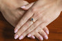 Bague 55 Bague en or jaune 18 carats avec saphir et diamants 58 Facettes 11550
