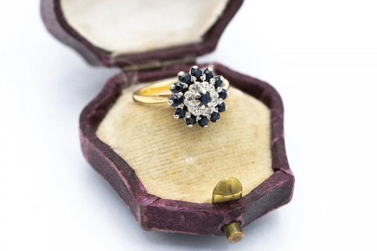 Bague 50 Bague en or 18 carats, diamants et saphirs 58 Facettes 10323