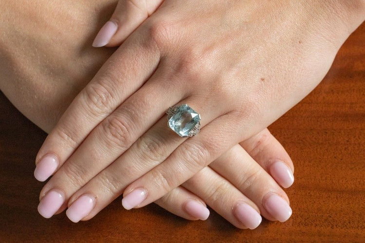 Bague 49 Art déco - Bague en platine, aigue-marine et diamants 58 Facettes 11462