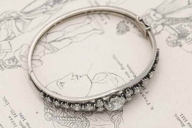 Bracelet Bracelet ancien en or blanc 14 carats et diamants 5,07 ct 58 Facettes 10385