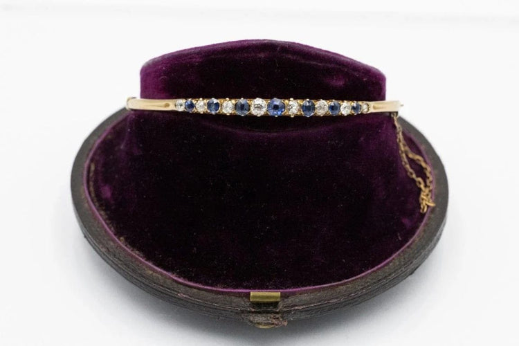 Bracelet Bracelet ancien en or jaune 14 carats avec saphirs et diamants 58 Facettes 11715