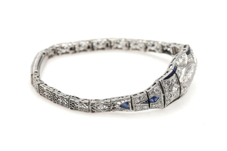 Bracelet Bracelet Art déco en or blanc 14 carats avec diamants et saphirs synthétiques 58 Facettes 11767