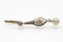Boucles d'oreilles Boucles d’oreilles pendantes vintage en or jaune et blanc, perles et diamants 58 Facettes 11706