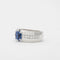 Bague 53 Bague saphir et diamants en or blanc 18 carats 58 Facettes