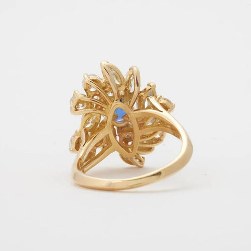 Bague 53 Bague en or jaune 750 avec saphir ovale et diamants 58 Facettes
