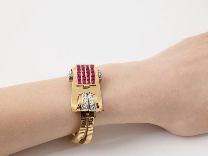 Montre Montre bracelet 1950 en or jaune et platine, diamants 58 Facettes