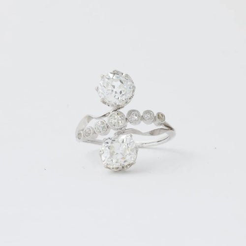 Bague 55 Bague toi et moi en platine 950 avec diamants taille coussin 58 Facettes
