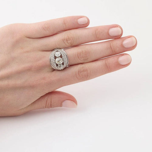 Bague 57 Bague Art déco en or blanc 18 ct et platine, diamants 58 Facettes