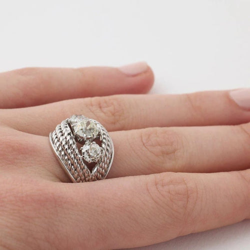 Bague 57 Bague Art déco en or blanc 18 ct et platine, diamants 58 Facettes