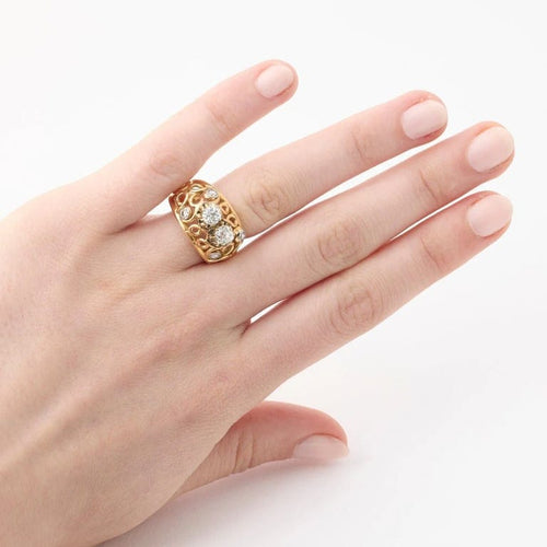 Bague 52 Bague années 1940 en or jaune 18K et diamants 58 Facettes