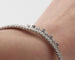 Bracelet Bracelet en or blanc 18 carats avec saphirs et diamants 58 Facettes