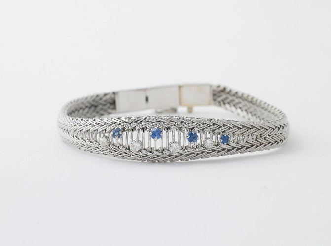 Bracelet Bracelet en or blanc 18 carats avec saphirs et diamants 58 Facettes