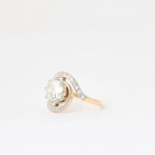 Bague 57 Bague tourbillon en or jaune et platine avec diamants 2,04 ct 58 Facettes
