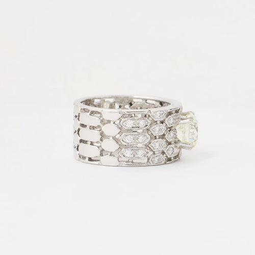 Bague 55 Bague en or blanc 750 avec diamants 58 Facettes