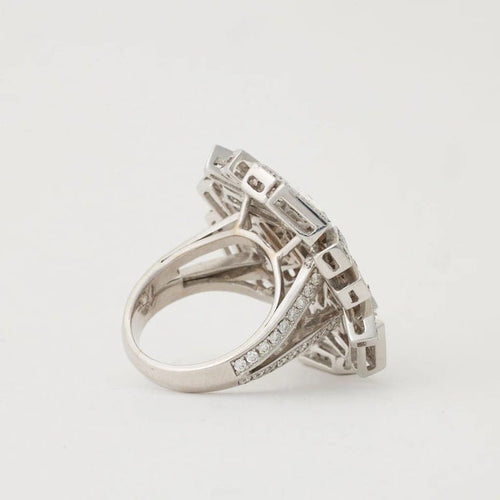 Bague 55 Bague de cocktail pavée de diamants en or blanc 750 58 Facettes