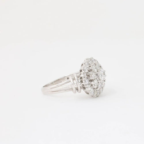 Bague 55 Bague vintage en or blanc 750/1000 et diamants 58 Facettes