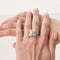 Bague 54 Bague en or blanc 750 avec diamants navettes et brillants 58 Facettes