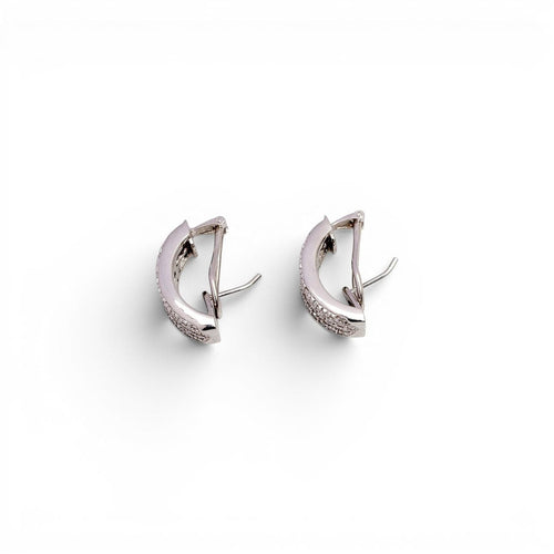 Boucles d'oreilles Boucles d’oreilles pavées de diamants 58 Facettes Q916A