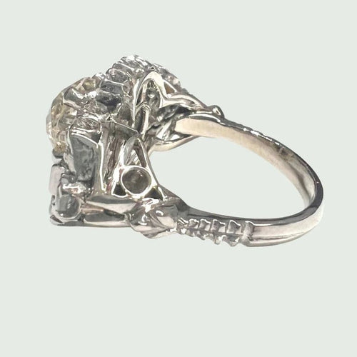 Bague 54 Bague contemporaine en platine 950 et diamants 58 Facettes