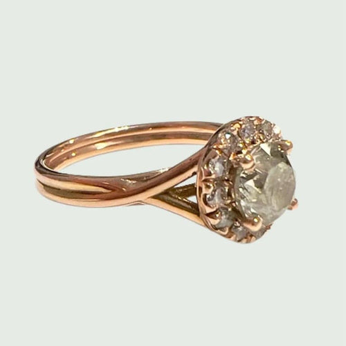 Bague 53 Bague contemporaine en or 18 carats et diamants 58 Facettes Q856A